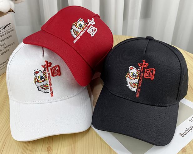 白色的休闲帽