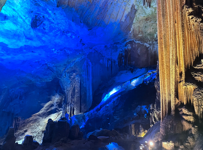 帽厂员工旅游
